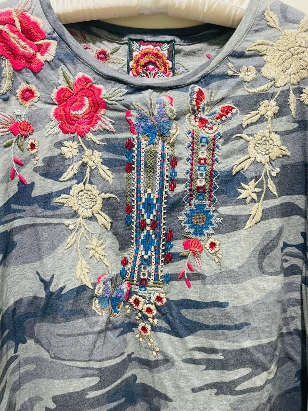 Ladies Johnny Was Embroidered Tee - Picture 2 of 8